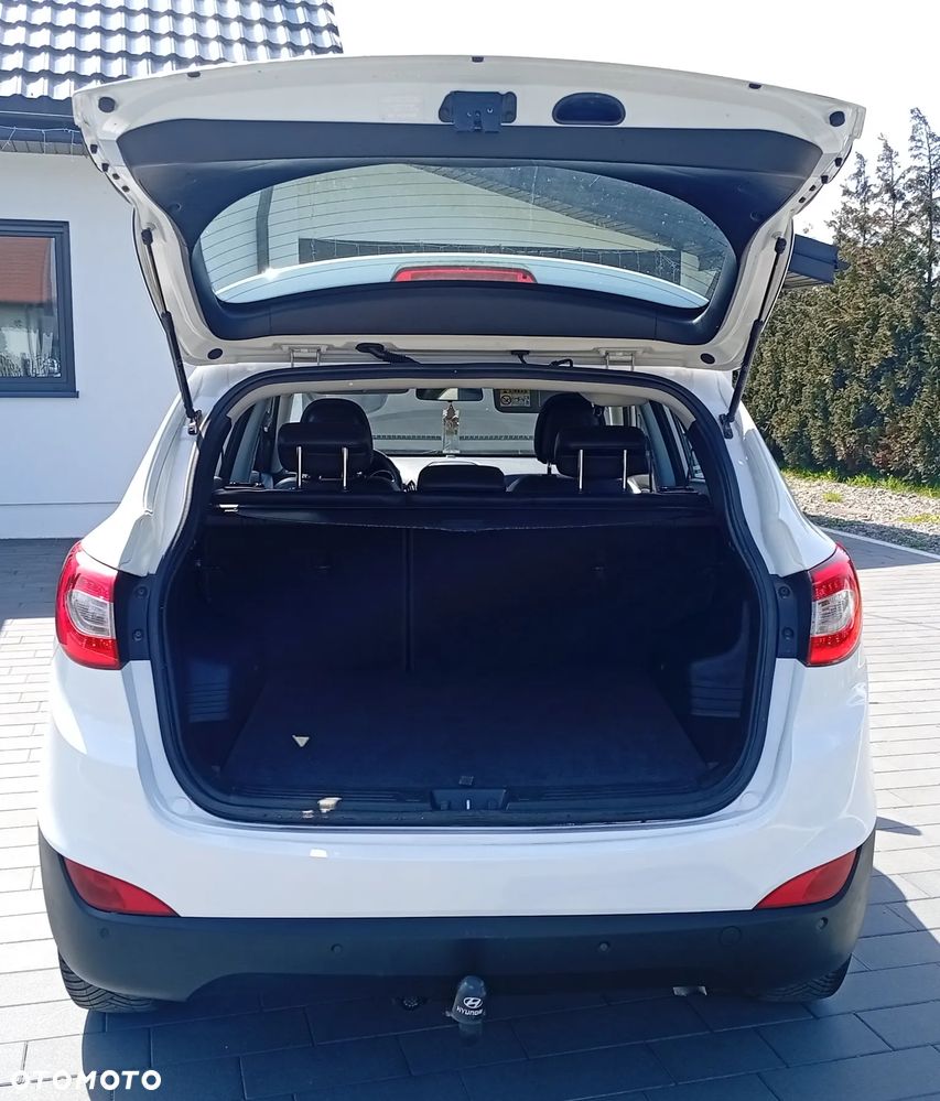 Hyundai ix35 1.6 2WD Fifa World Cup Edition - 8