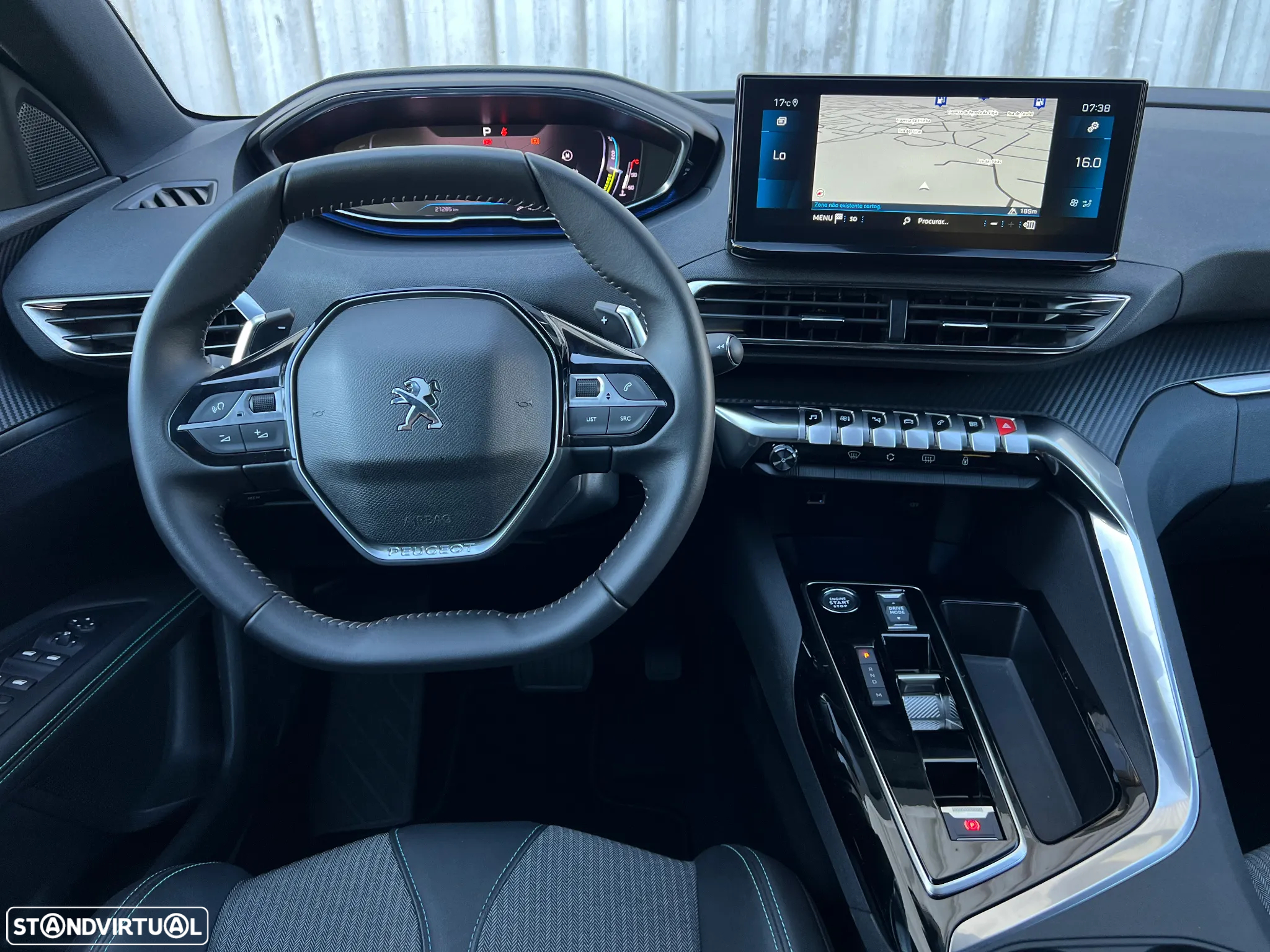 Peugeot 3008 1.2 Hybrid Allure Pack e-DCS6 - 34
