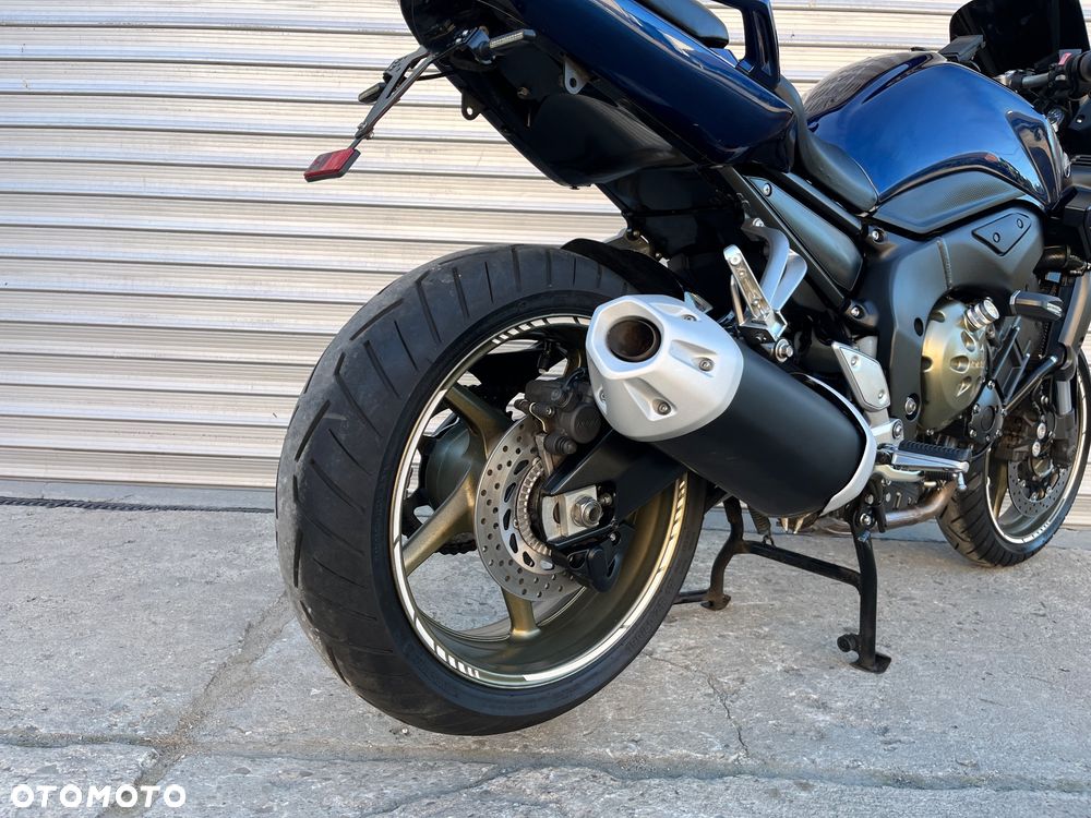 Yamaha FZ - 15