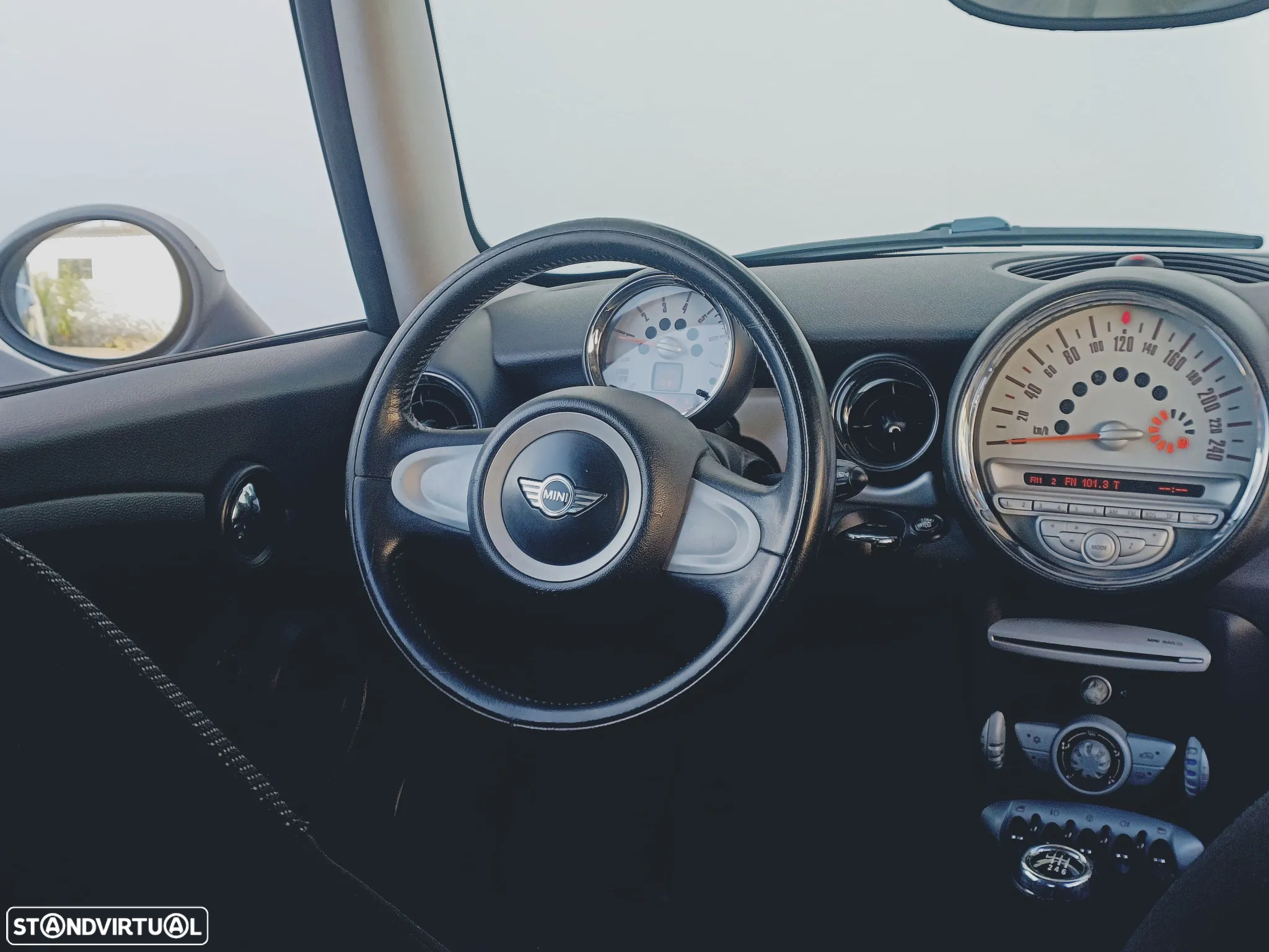 MINI 3 Portas Cooper D - 6