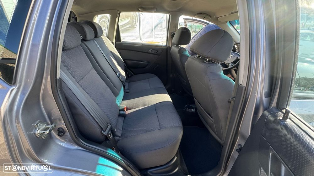 Chevrolet Aveo 1.2 LS - 15