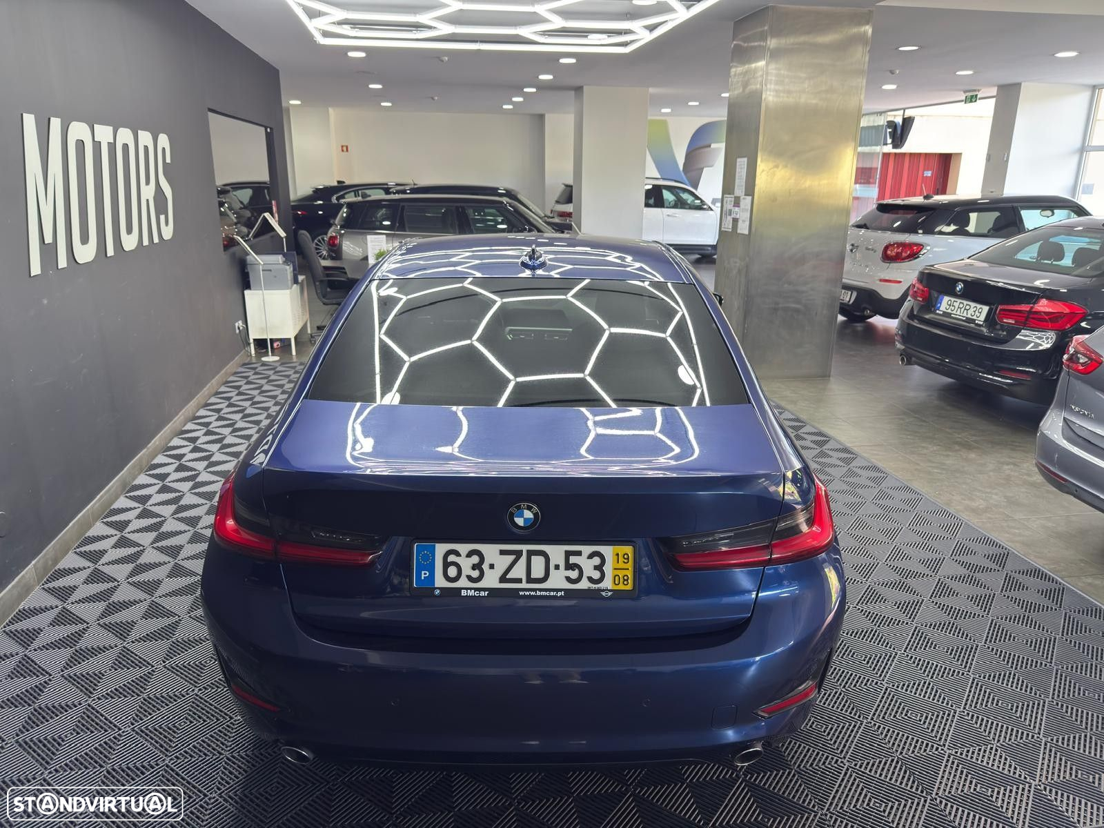 BMW 318 d Line Sport Shadow - 14