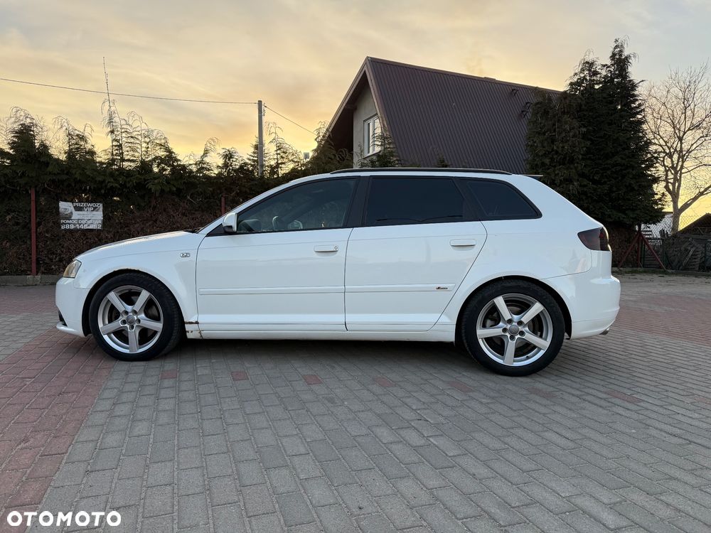 Audi A3 Sportback - 12