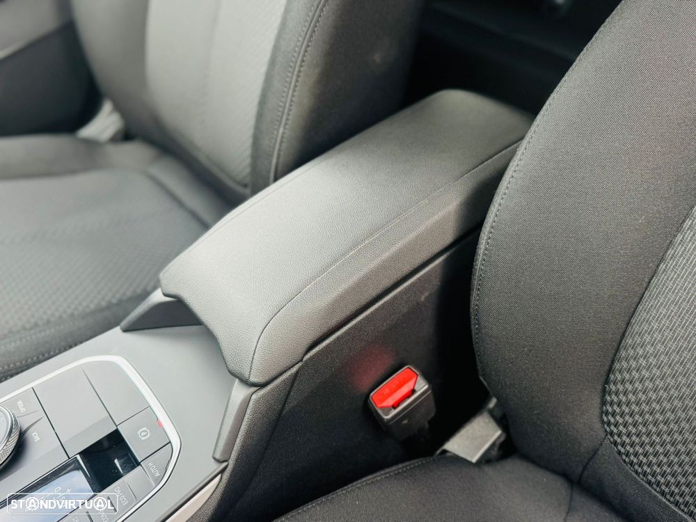 BMW 118 i Advantage Auto - 33