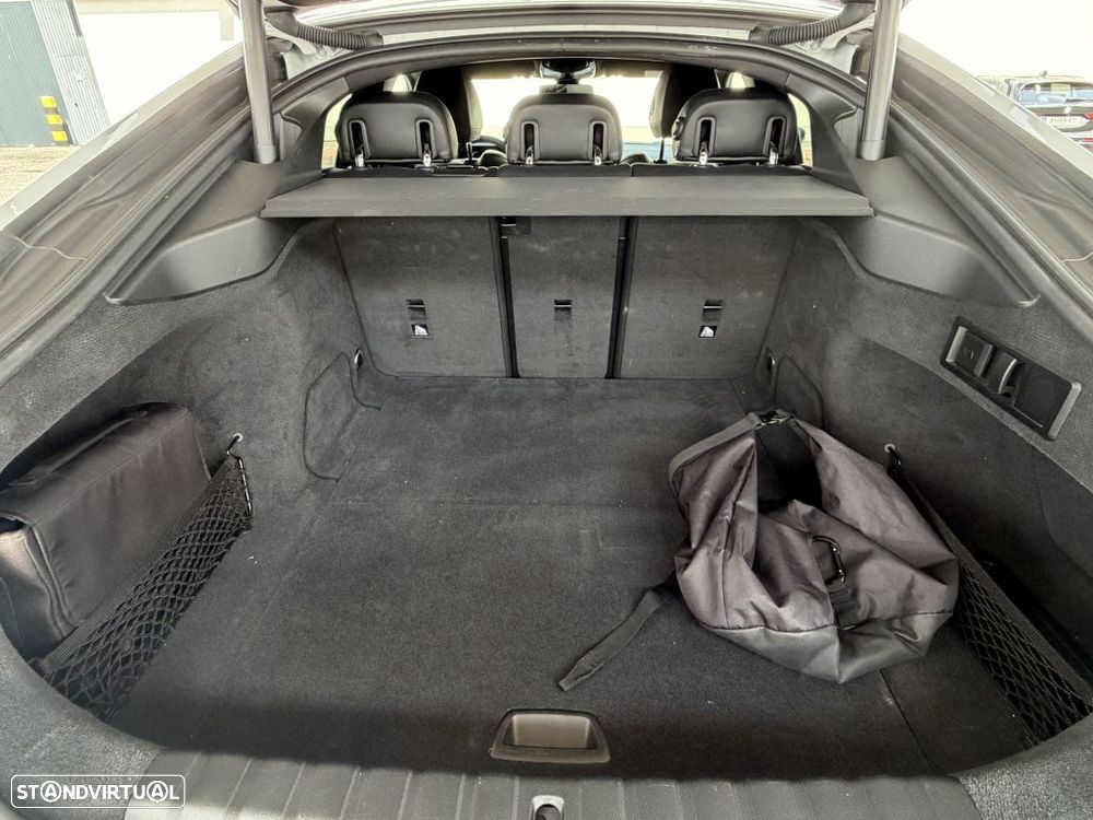 BMW i4 eDrive40 Pack Desportivo M — fotografia 25