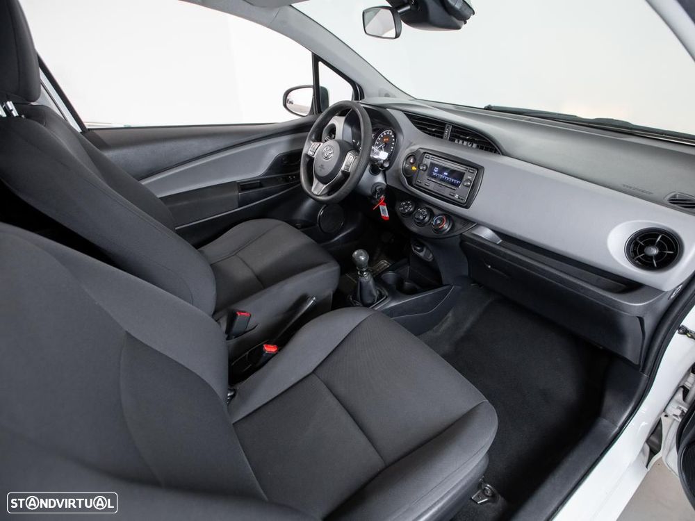 Toyota Yaris bizz 1.4 D-4D C/IVA - 8