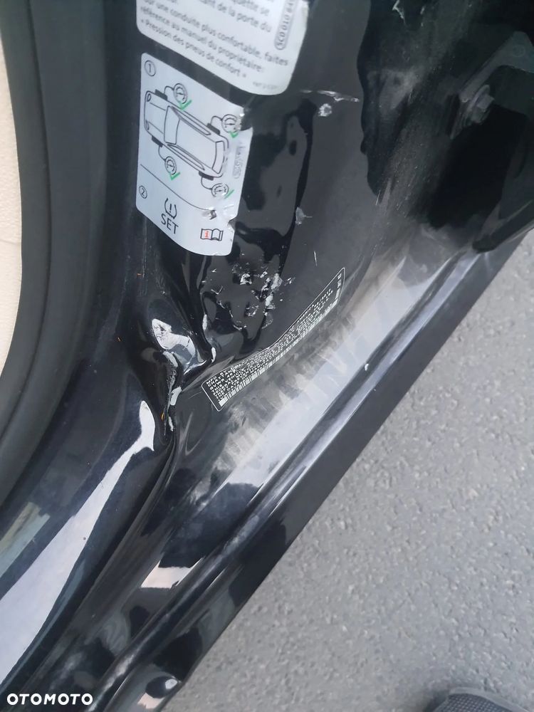 Volkswagen Passat - 15