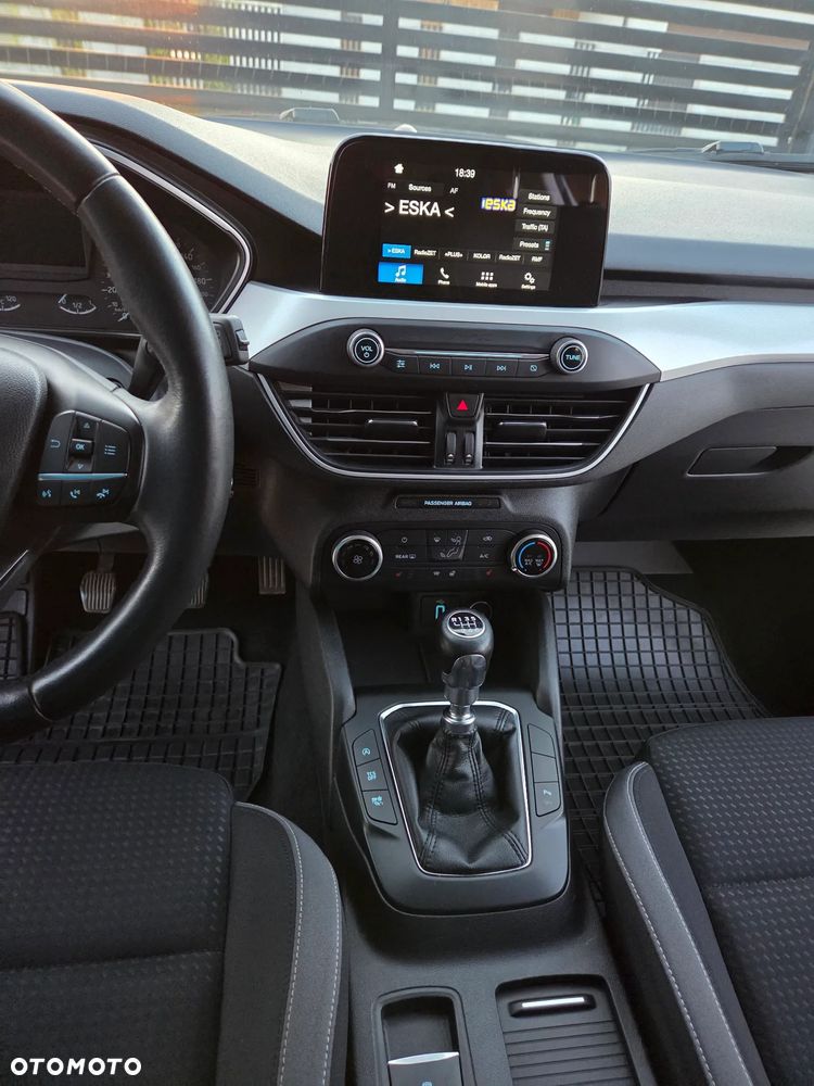 Ford Focus 1.5 EcoBlue Connected - 32