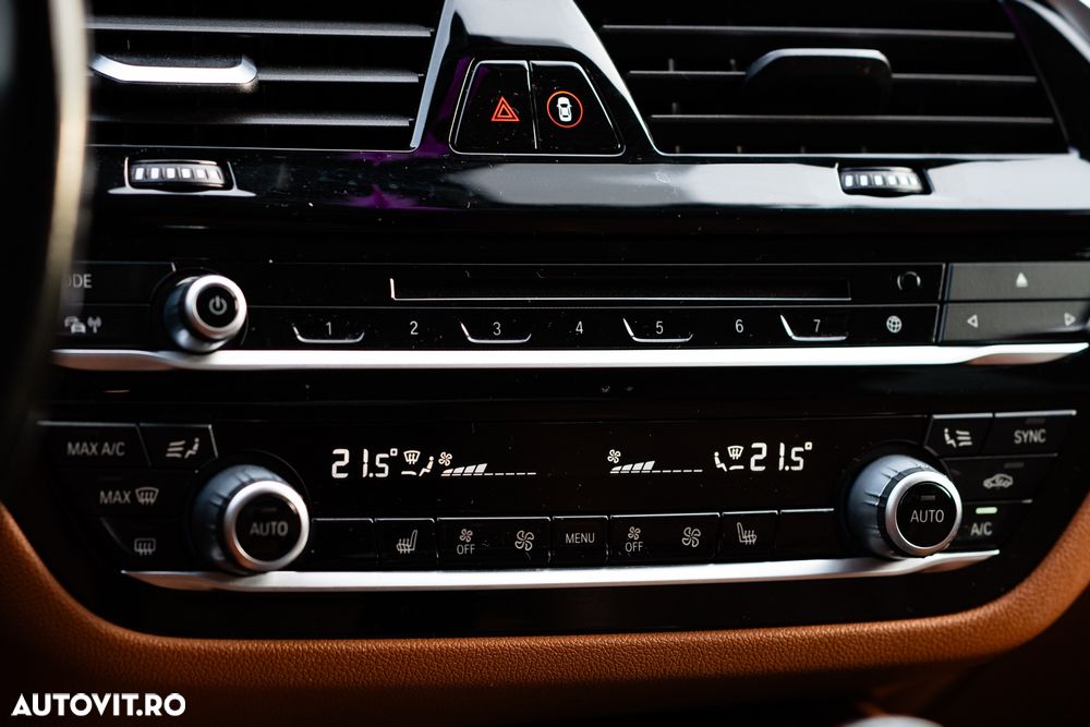 BMW Seria 5 530d AT - 11