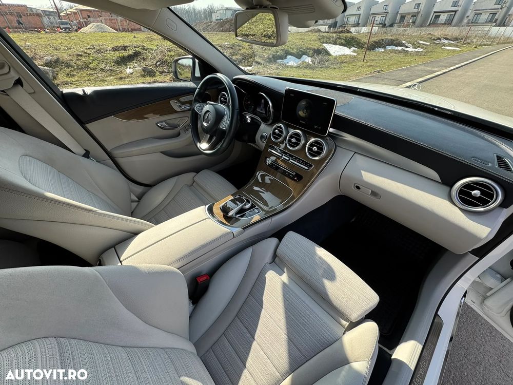Mercedes-Benz C 220 d 4M T-Modell Aut - 13