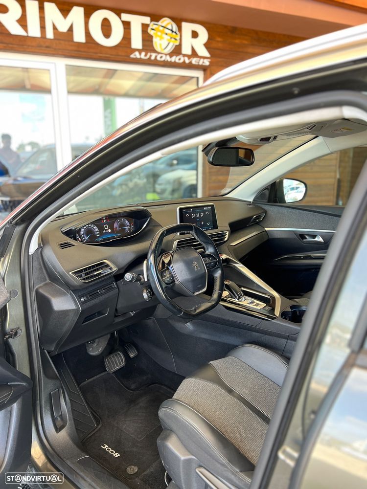 Peugeot 3008 1.5 BlueHDi Allure EAT8 - 5