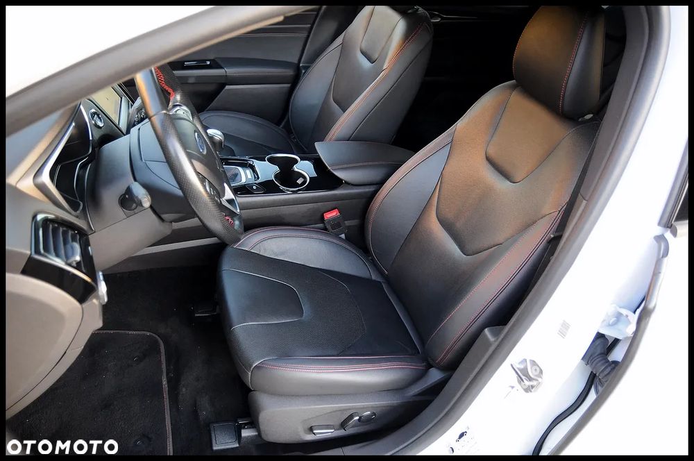 Ford Mondeo 2.0 TDCi ST-Line - 6