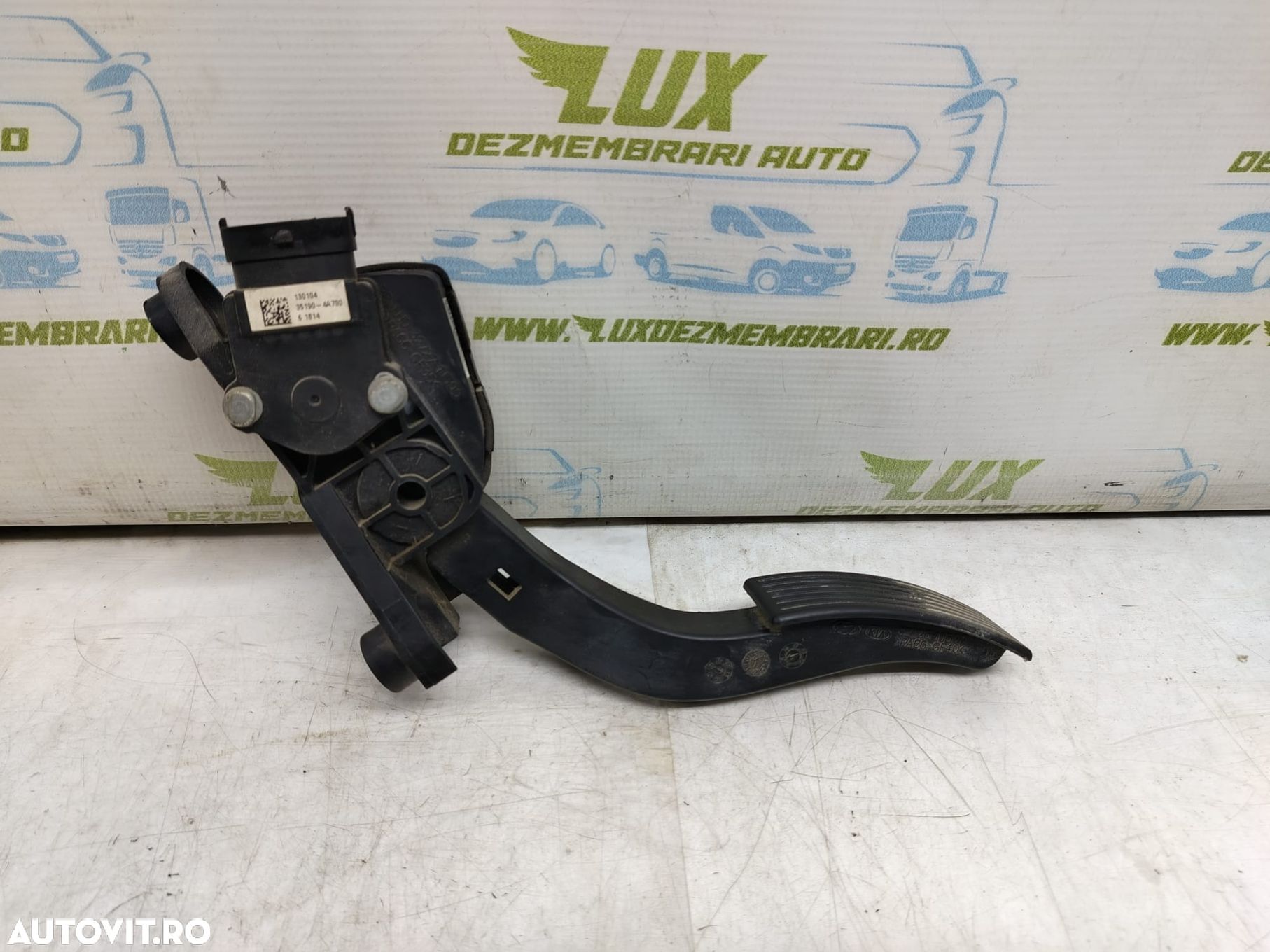 Pedala acceleratie 327271j500 Hyundai i20 PB [2008 - 2012] - 1