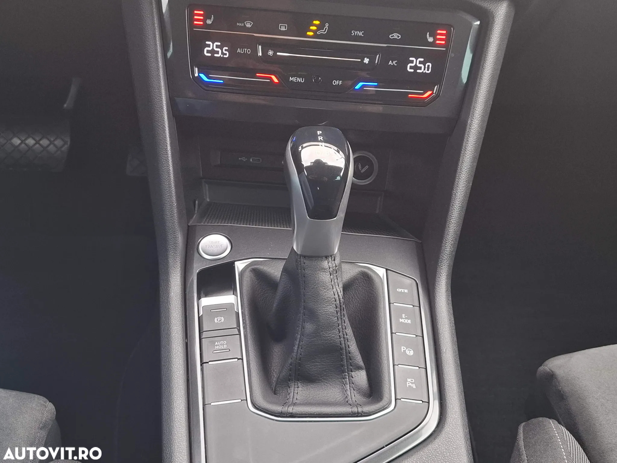 Volkswagen Tiguan 1.4 eHybrid OPF Elegance - 18