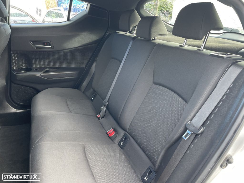 Toyota C-HR 1.8 Hybrid Exclusive - 22