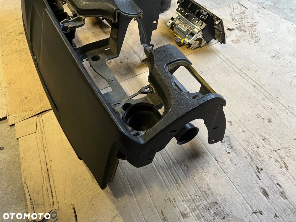 FORD MUSTANG V LIFT DESKA ROZDZIELCZA KOKPIT KONSOLA AIRBAG ORYGINAŁ KOMPLET - 5