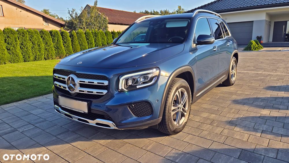 Mercedes-Benz GLB - 1