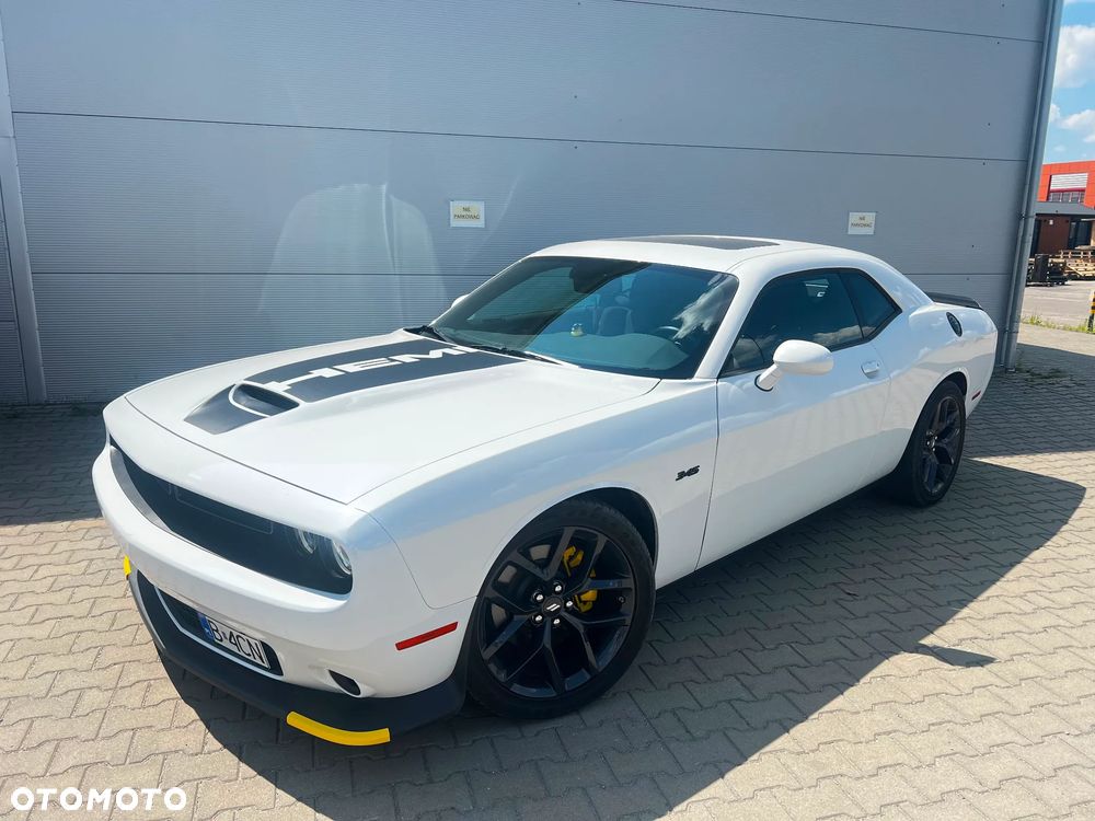 Dodge Challenger - 3