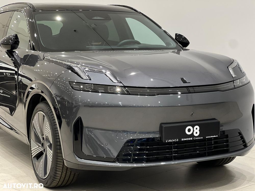 Lynk&Co 08 - 11
