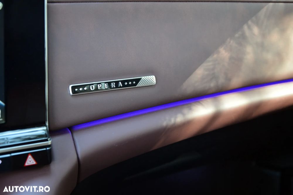 DS Automobiles DS 9 1.6 PHeV EAT8 Rivoli + - 28