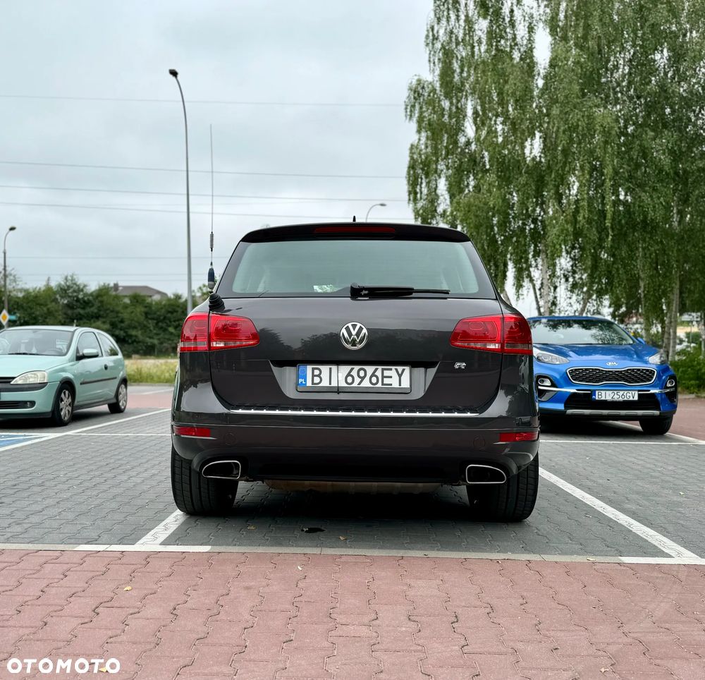 Volkswagen Touareg - 36