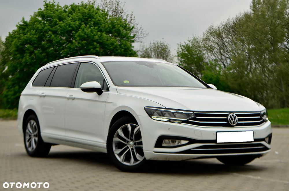 Volkswagen Passat - 15