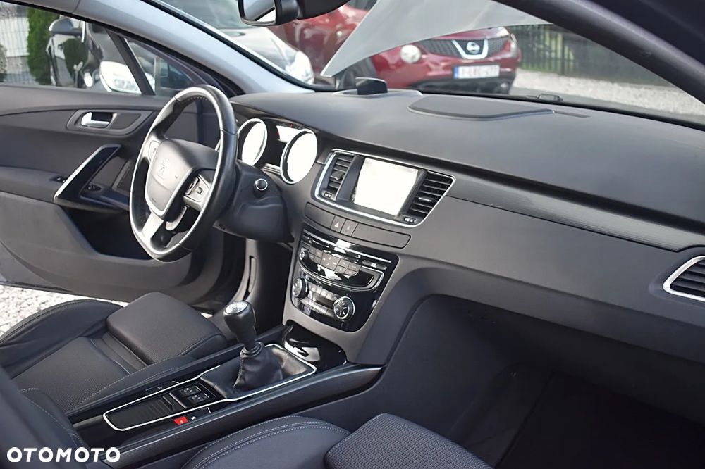 Peugeot 508 2.0 BlueHDi Allure S&S - 23