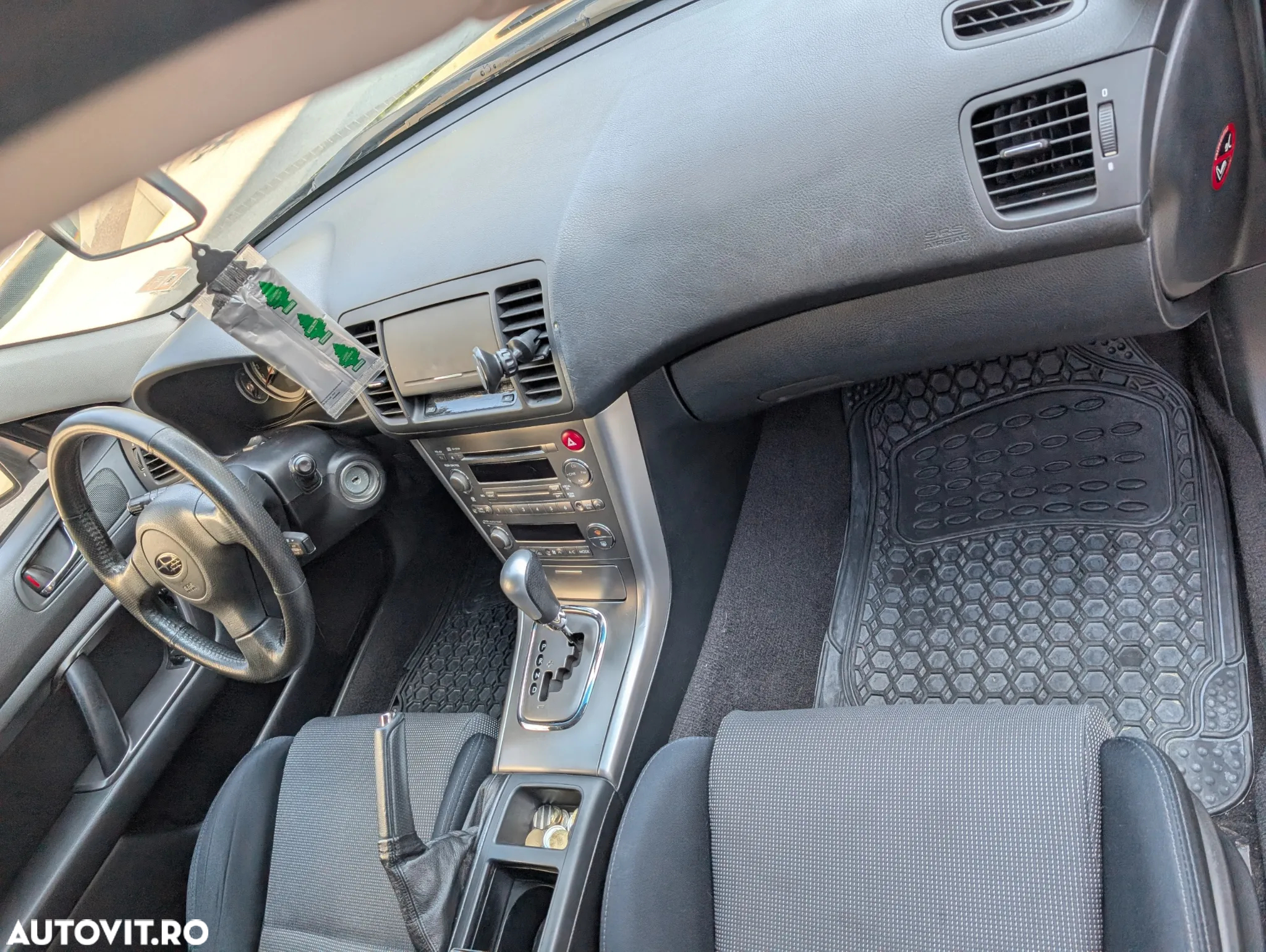 Subaru Legacy 2.0 Aut - 6