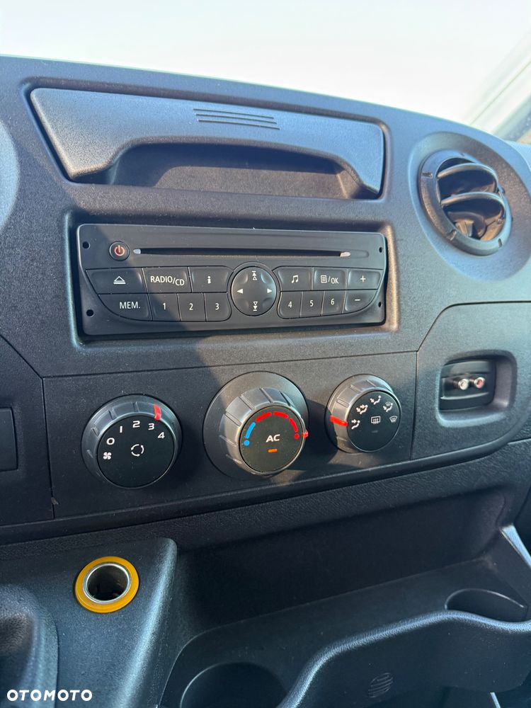 Renault Master - 9