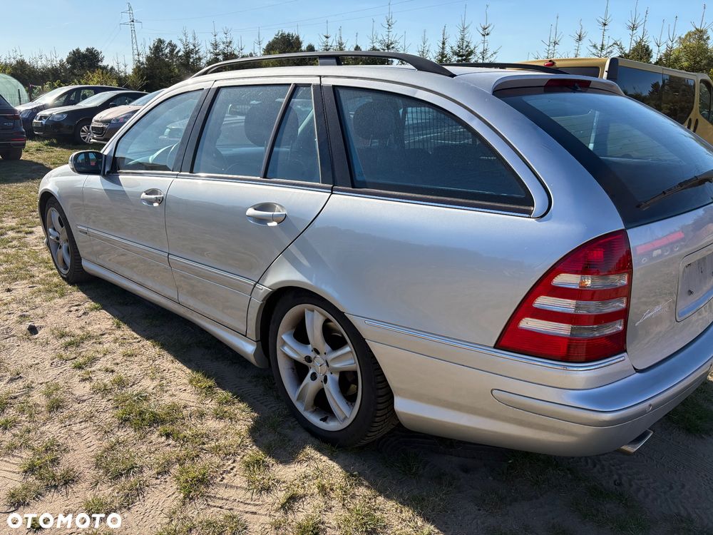 Mercedes-Benz Klasa C 300 7G-TRONIC Avantgarde - 7