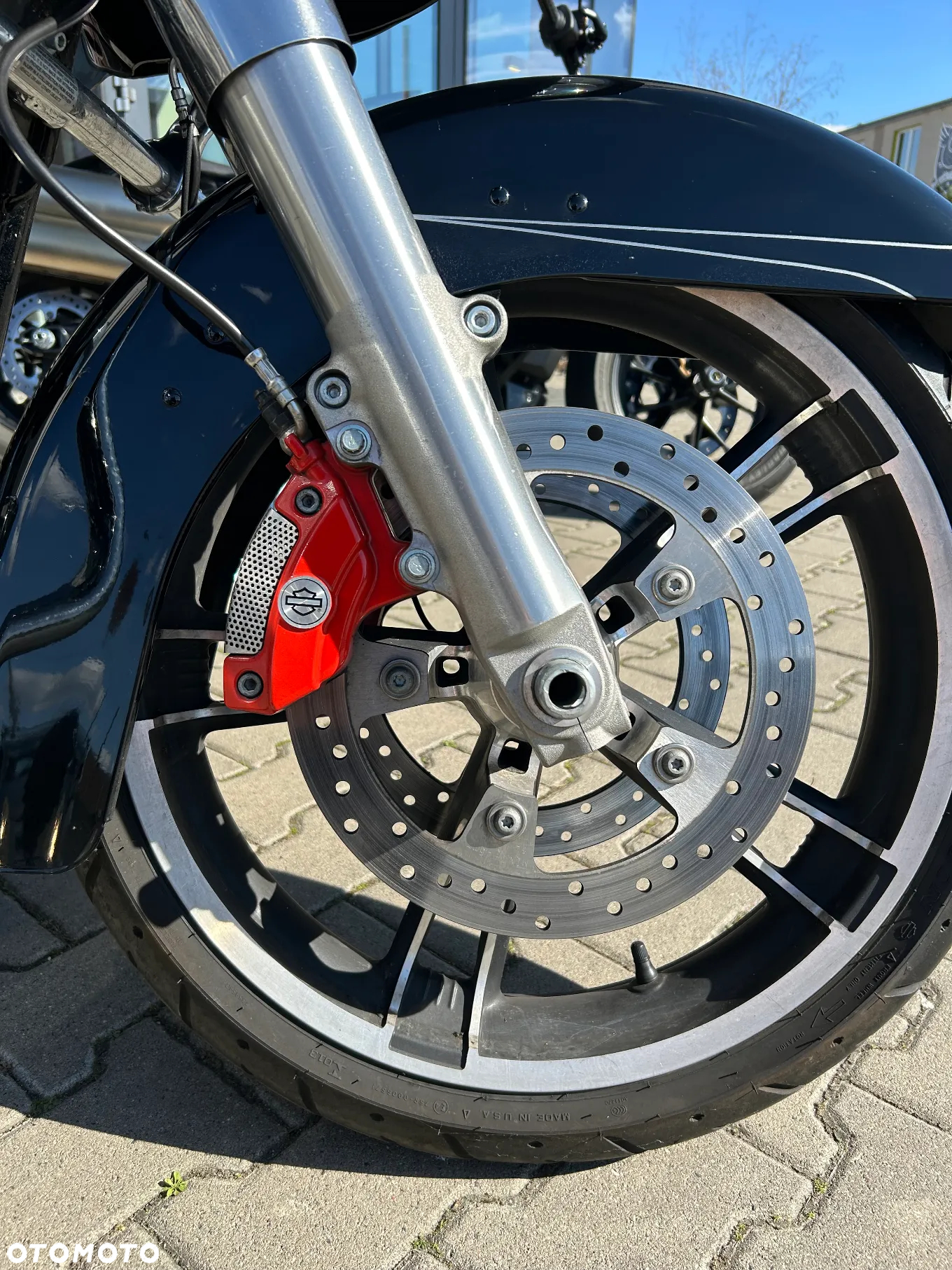 Harley-Davidson Touring Road Glide - 12