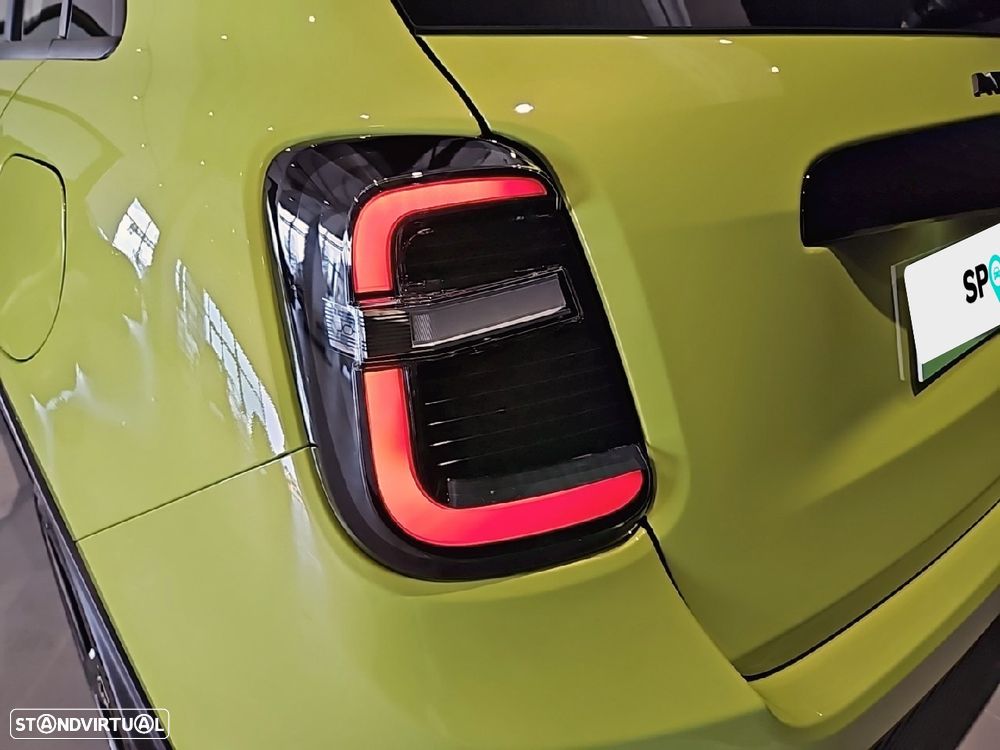 Abarth 600e 54 kWh Turismo - 14