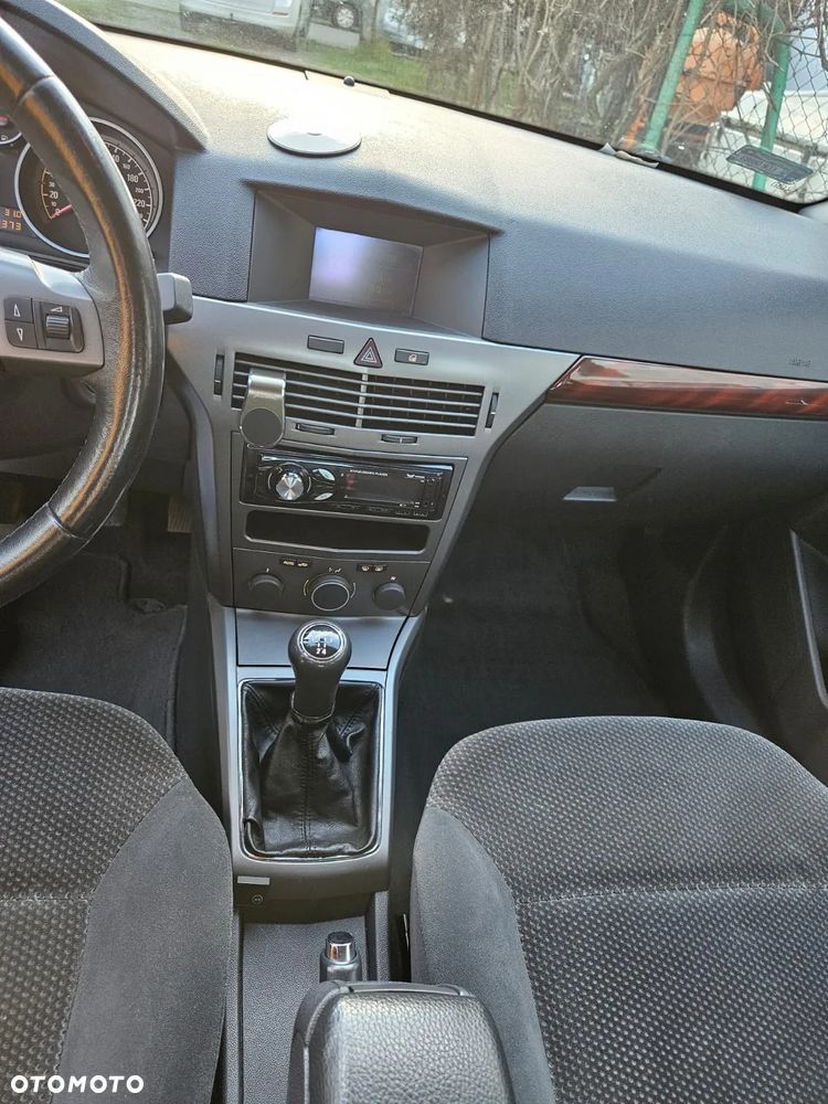 Opel Astra 1.8 Edition Plus - 17