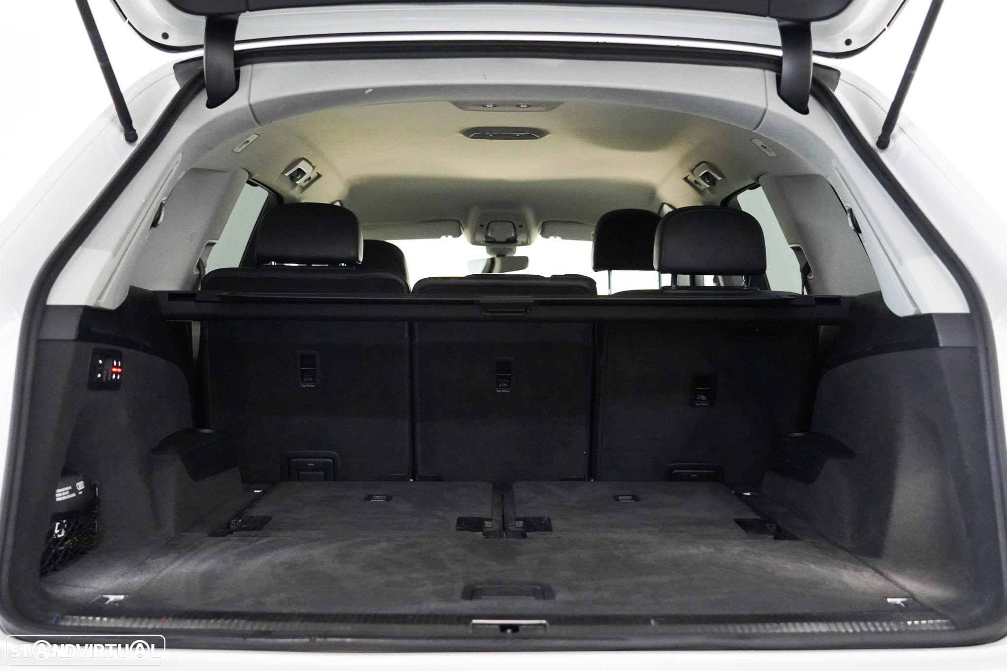 Audi Q7 3.0 TDI quattro tiptronic 7L - 28
