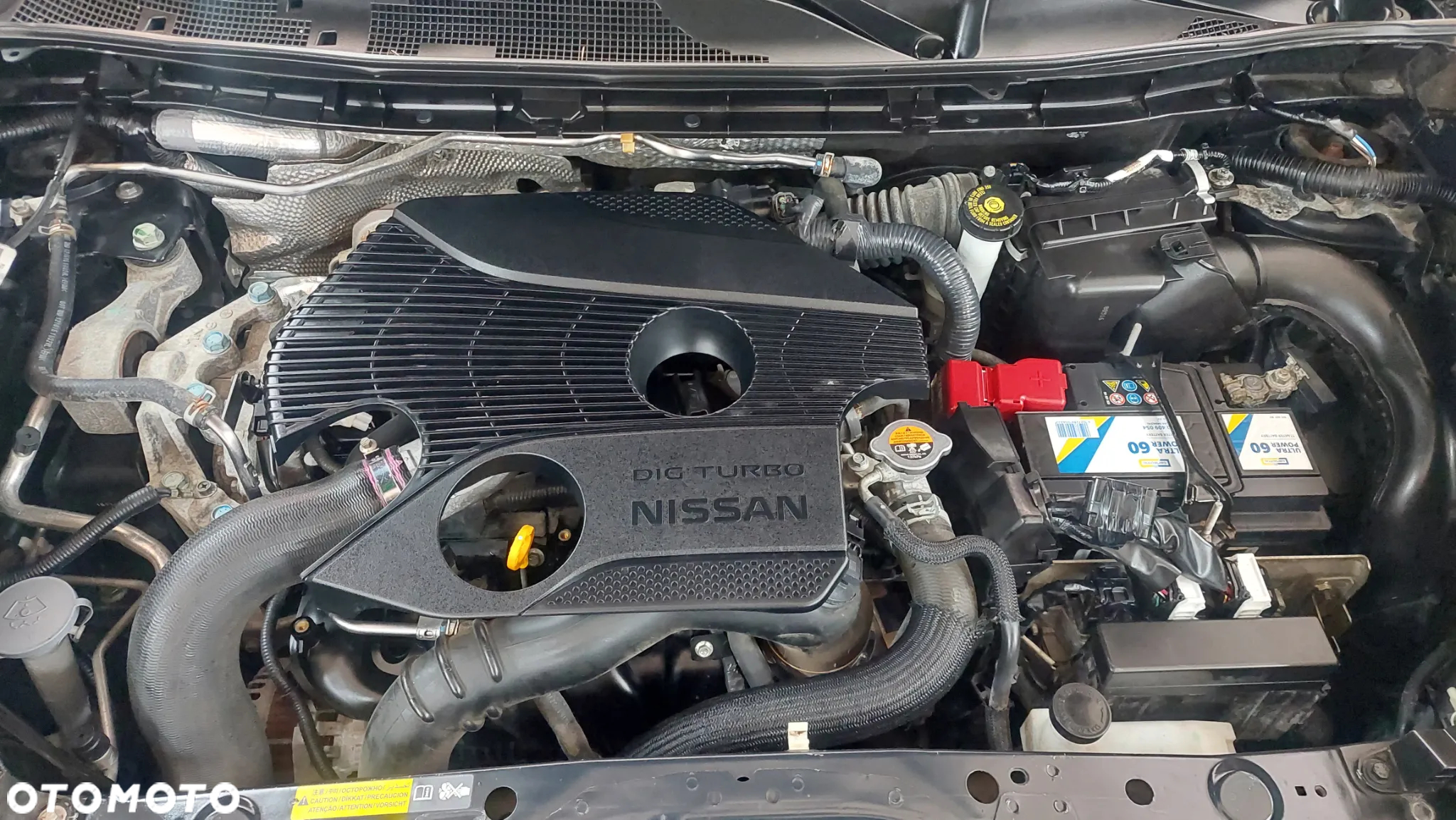 Nissan Juke 1.6 DIG-T Tekna 4WD Xtronic EU6 - 37