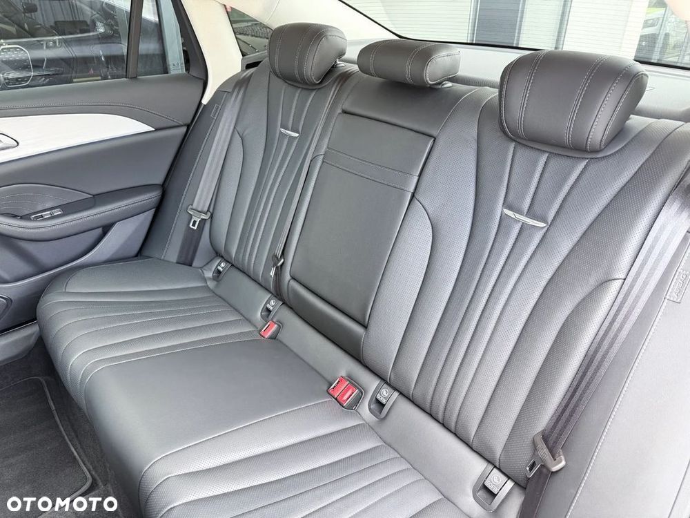 Hongqi H5 2.0T Deluxe - 28