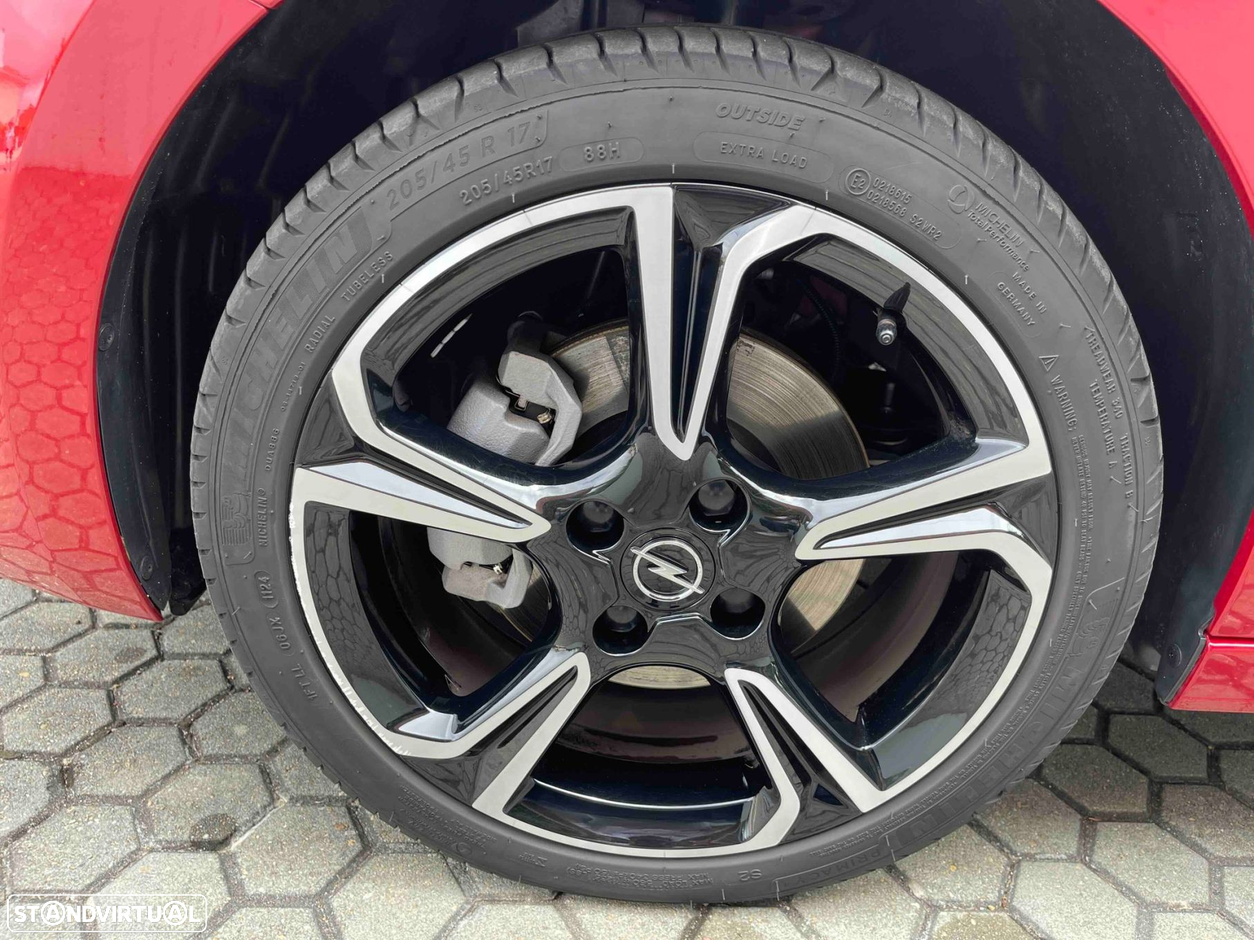 Opel Corsa 1.2 T GS - 10