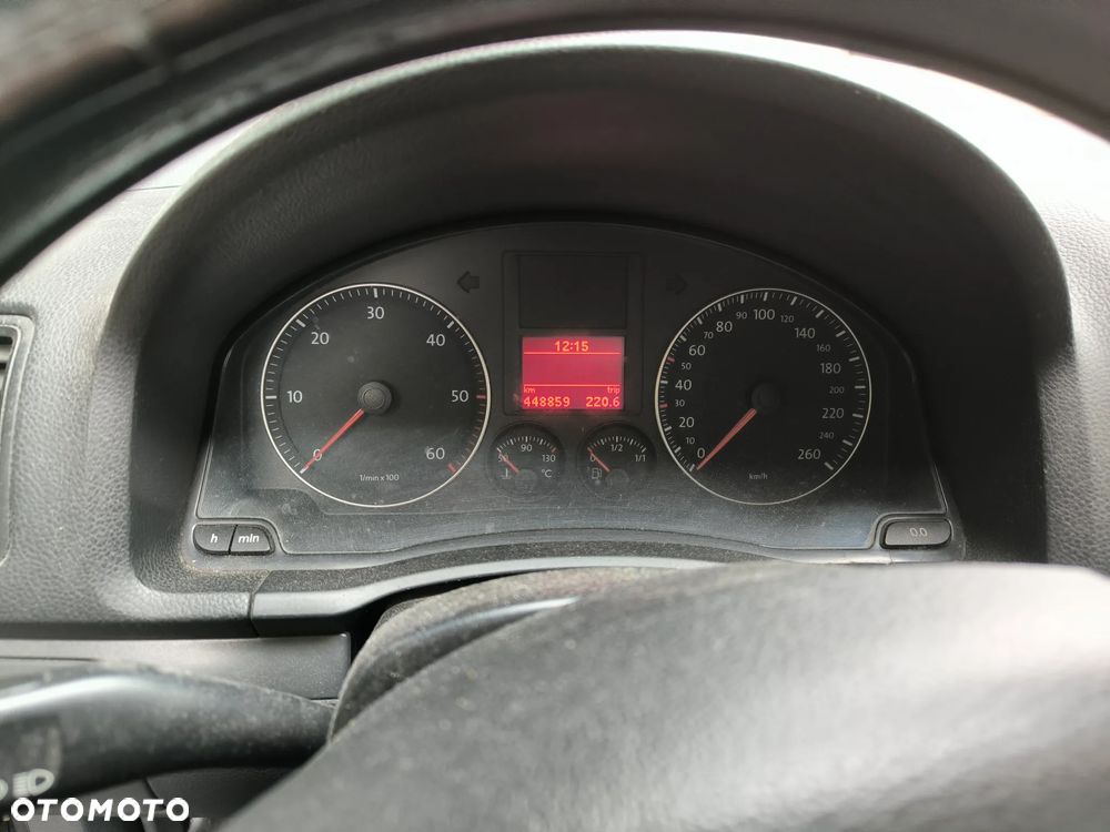 Volkswagen Jetta 1.9 TDI Comfortline - 6