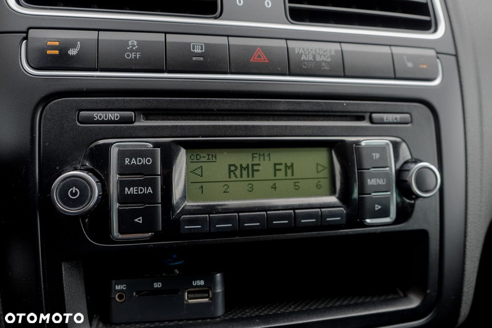 Volkswagen Polo 1.4 Highline - 22