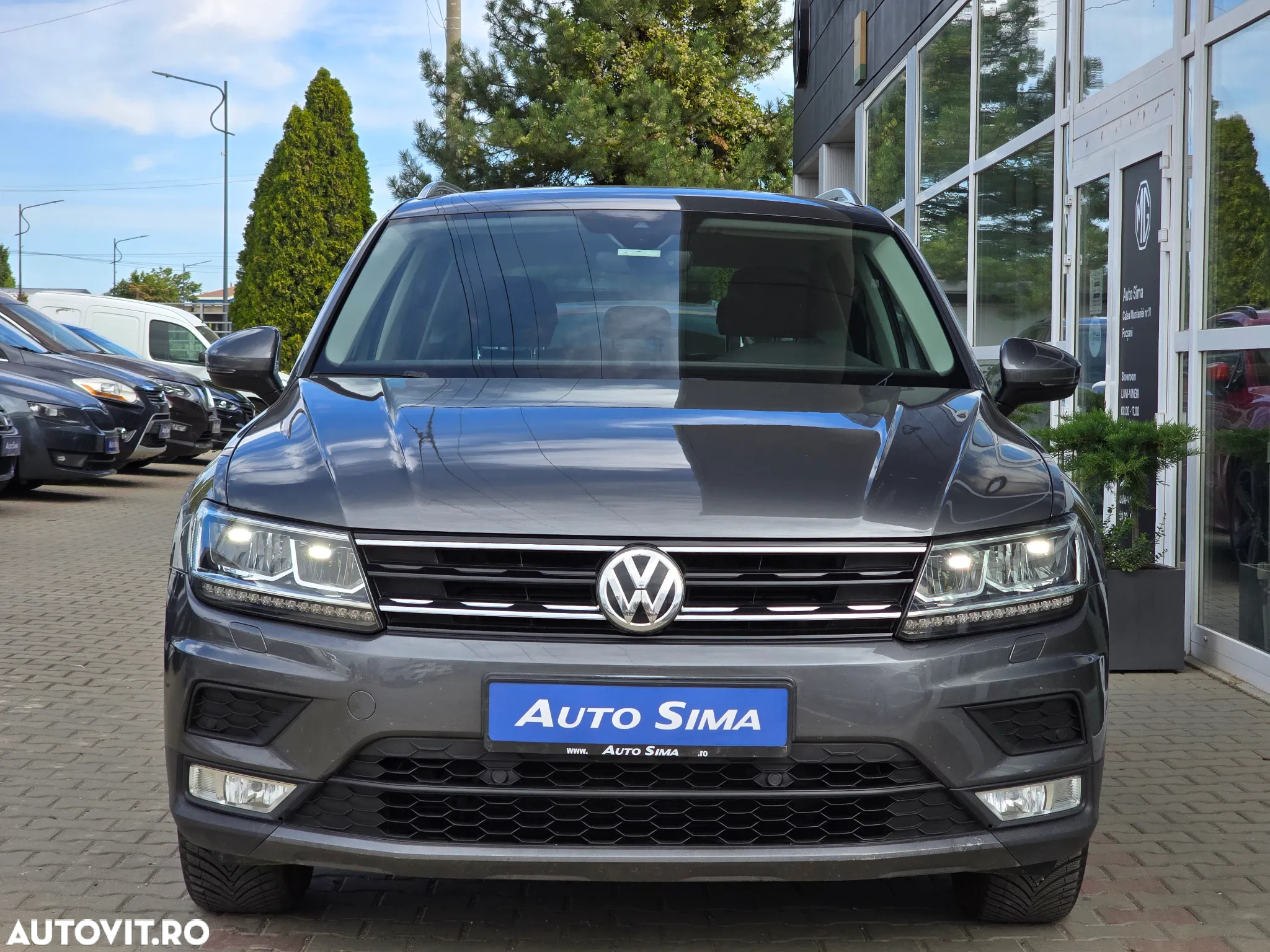Volkswagen Tiguan 2.0 TDI DPF DSG 4Mot Comfortline - 3