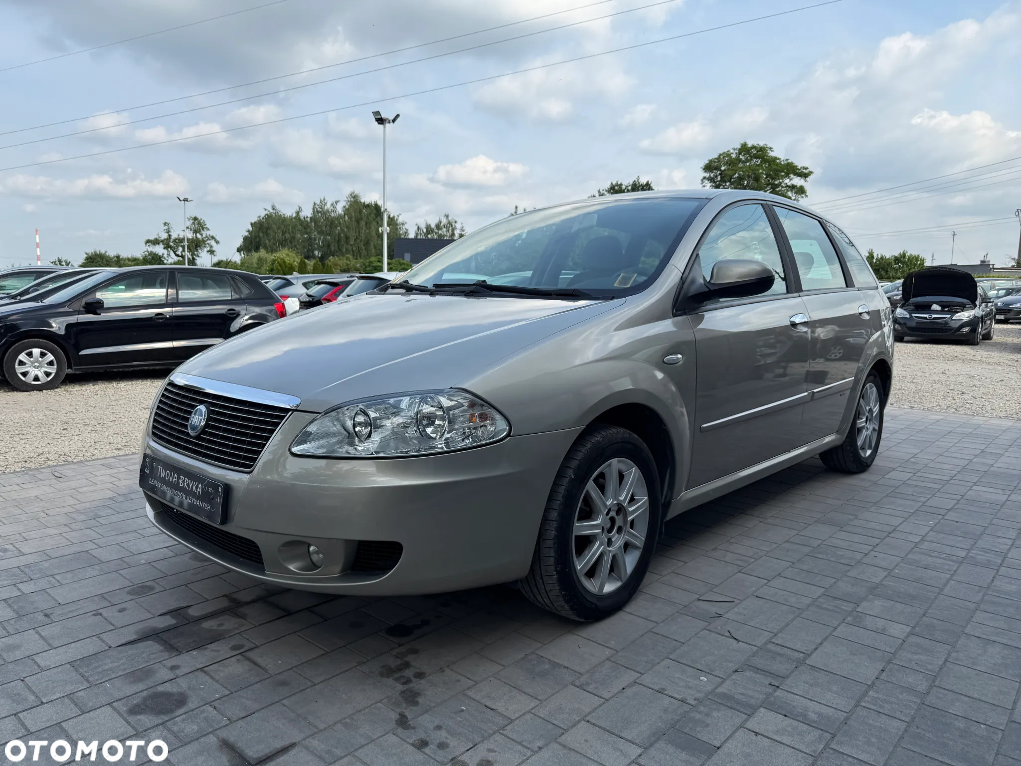 Fiat Croma 1.8 16V Dynamic - 12