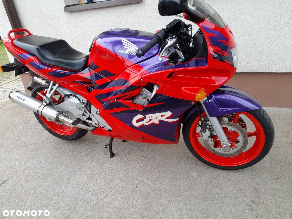 Honda CBR - 5