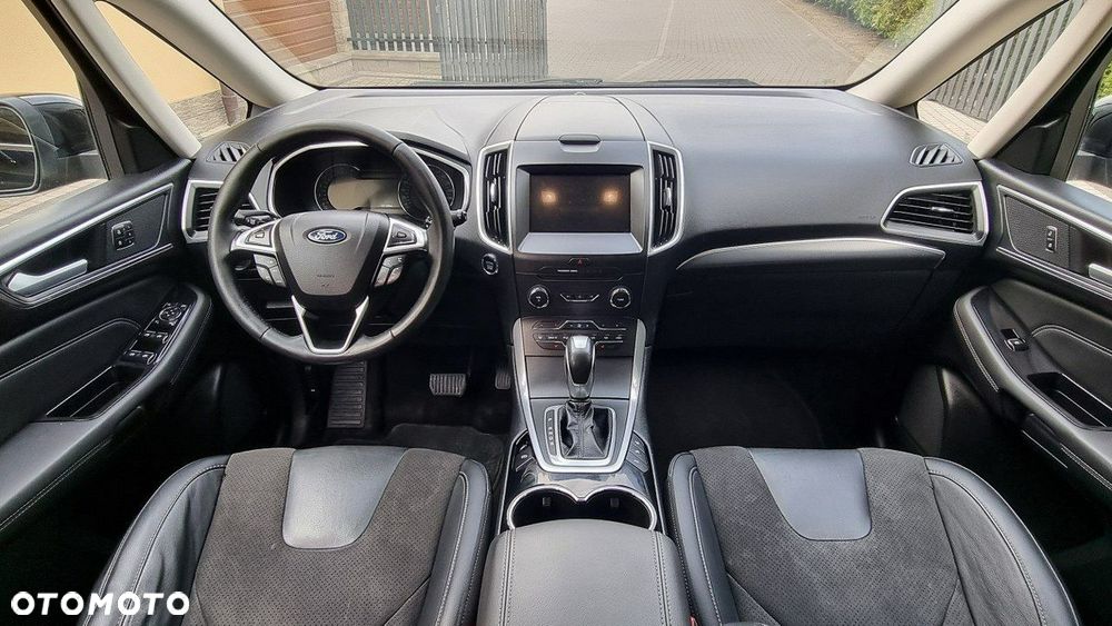 Ford Galaxy - 15