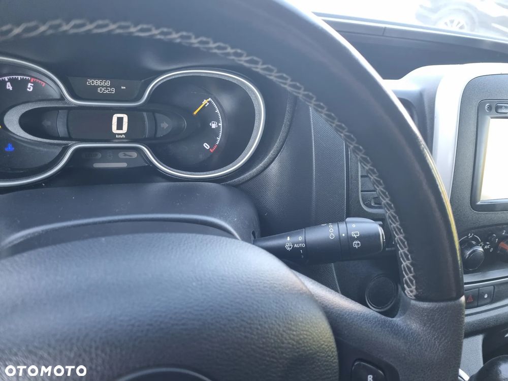 Opel Vivaro L1H1 2.7t Elegance Business - 26