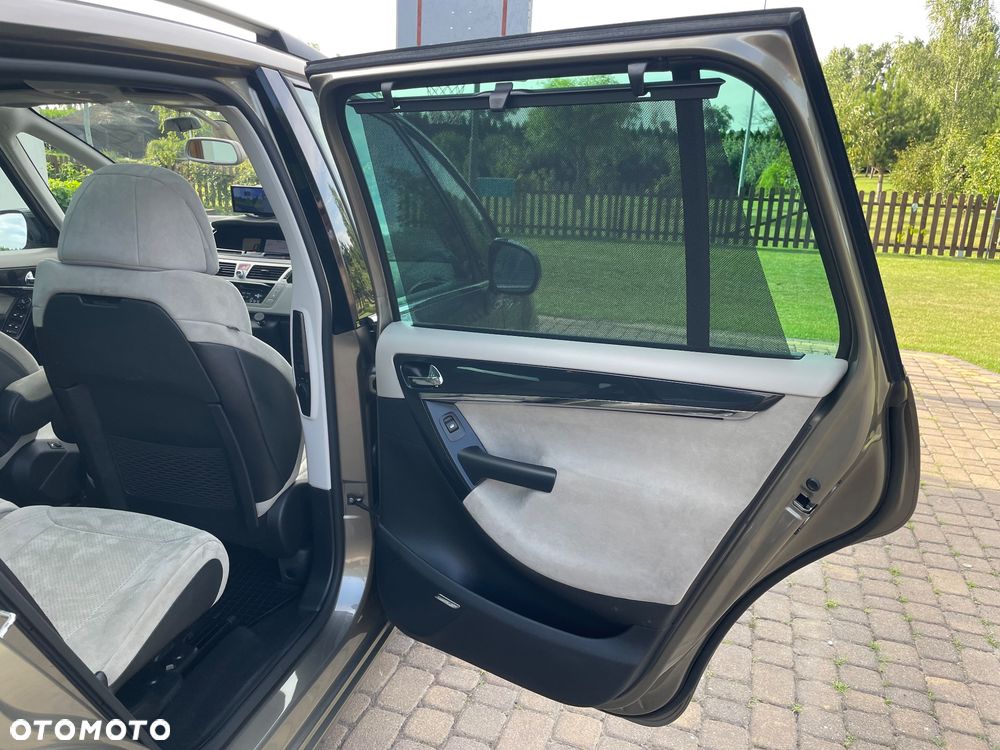 Citroën C4 Grand Picasso - 36