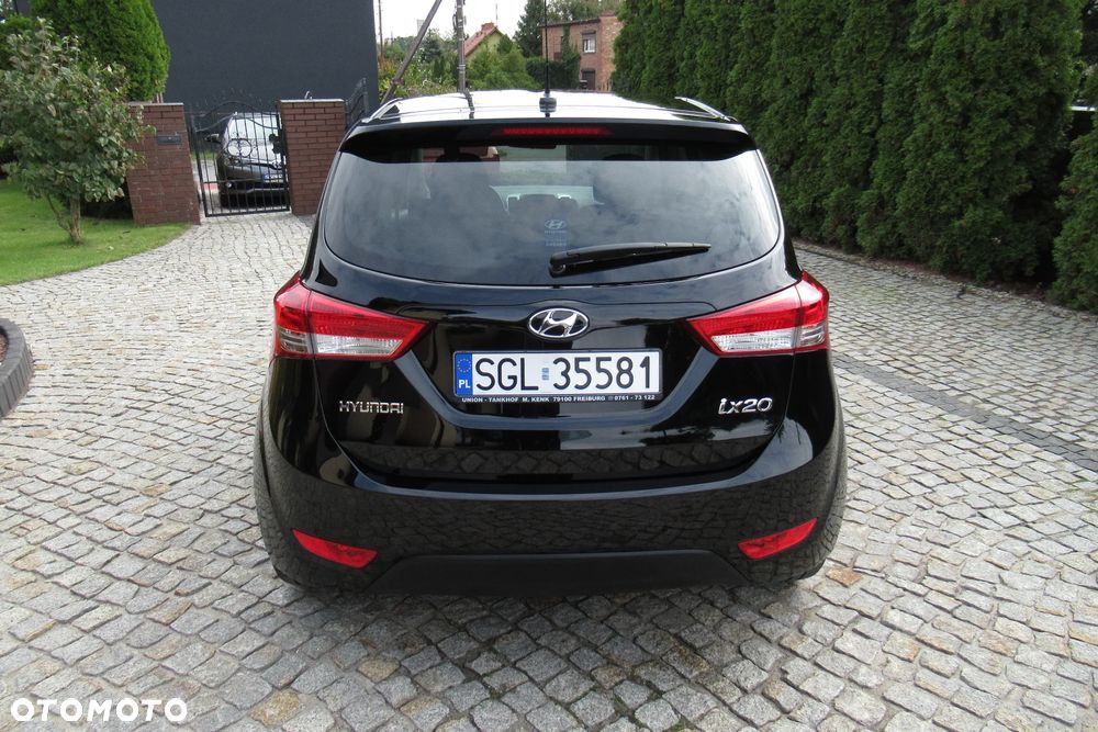 Hyundai ix20 1.4 blue Passion - 12