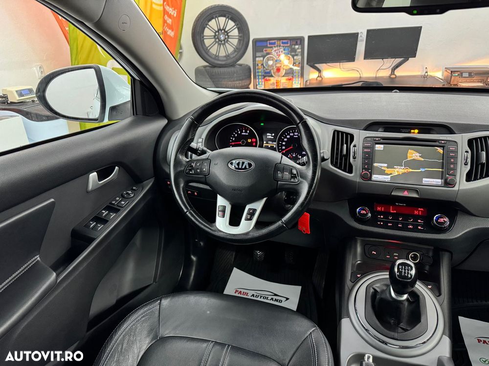 Kia Sportage 1.7 DSL MT 4x2 PREMIUM - 6