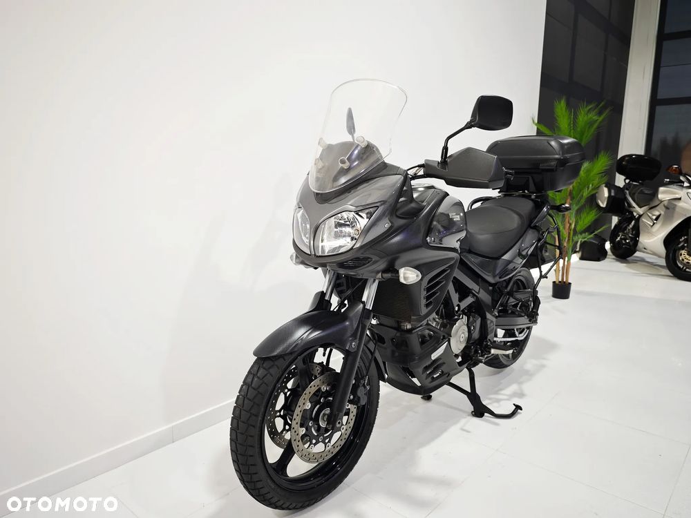 Suzuki V-STROM - 8