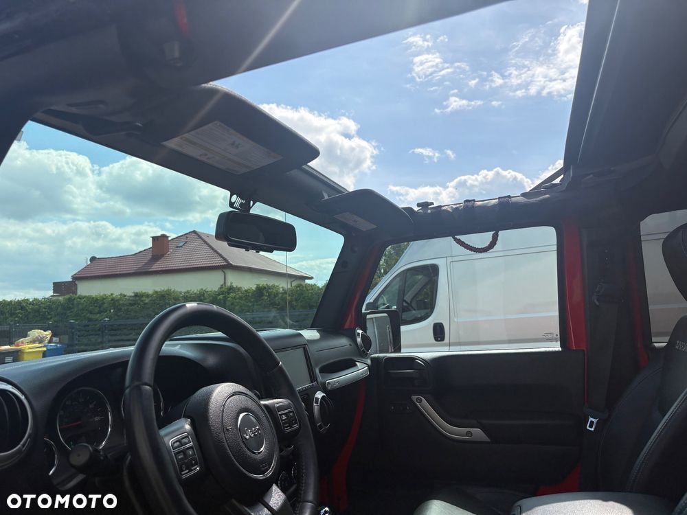 Jeep Wrangler 3.6 Unlim Sahara - 38