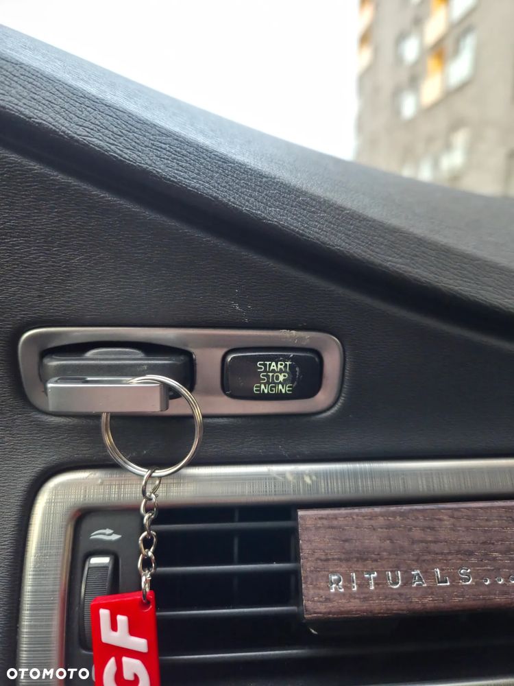 Volvo S80 - 11